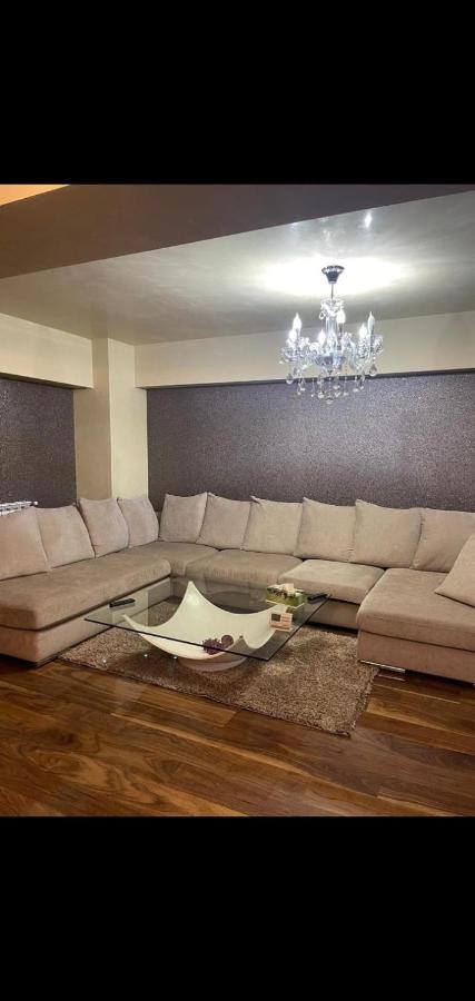 Apartament Lux Ultracentral Craiova Exteriör bild